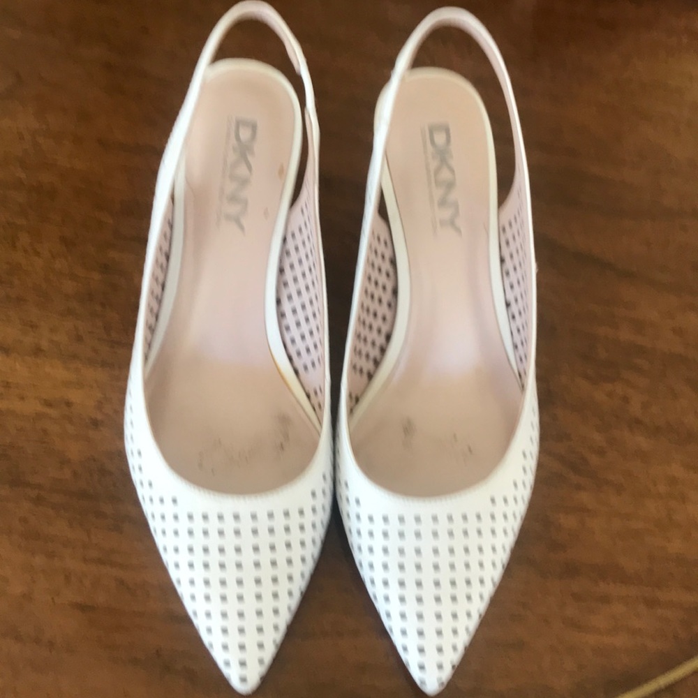 Shoes - Picture 2 of 5
